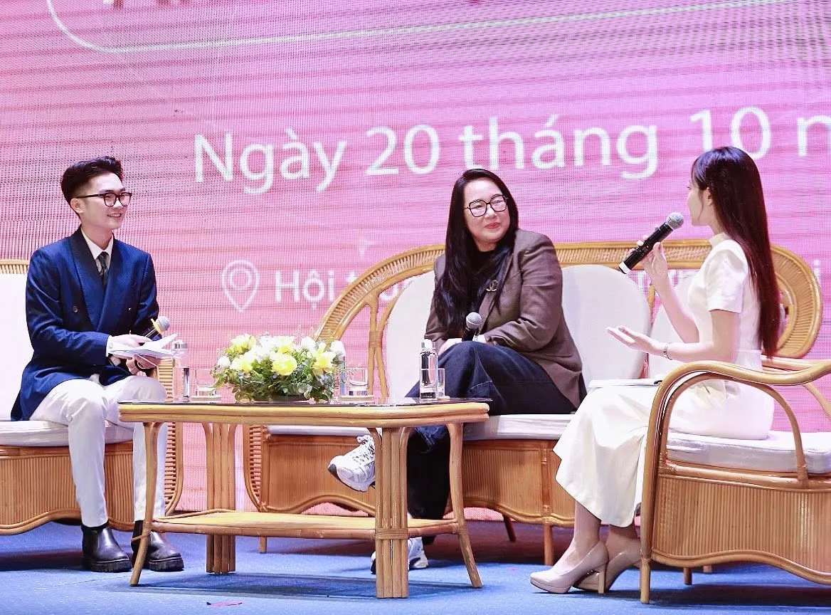 Tọa đàm Ngày Phụ nữ Việt Nam